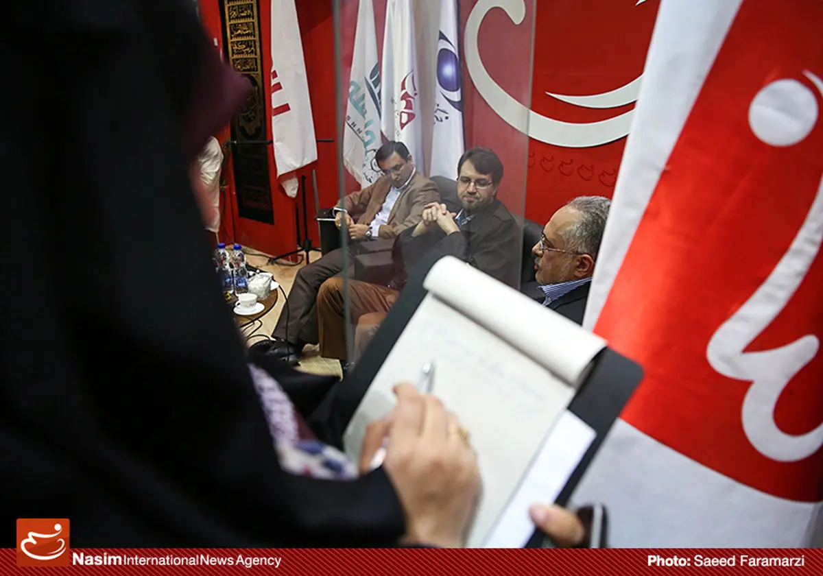 مشروح نشست "توافق خوب، توافق بد" در غرفه «نسیم»