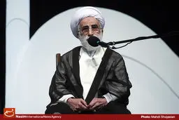 آیت‌الله جنتی: می‌خواهند دوباره مسئولیت‌های وزارتی و ریاستی را به اصحاب فتنه واگذار کنند