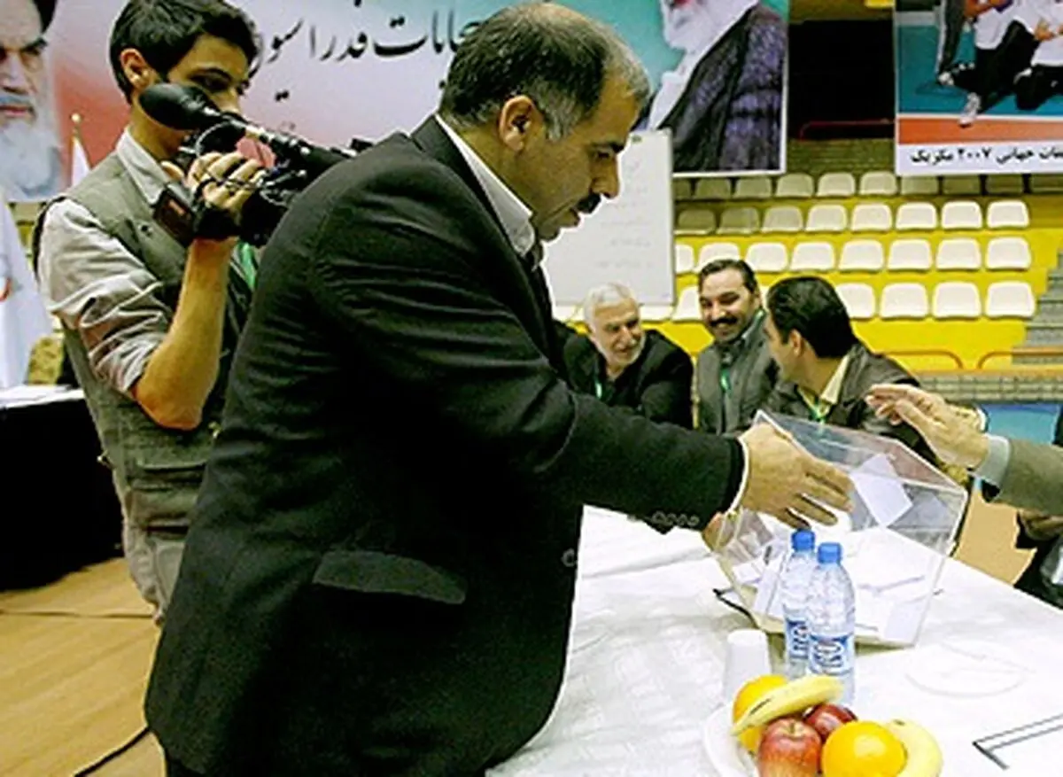 انتخابات فدراسیون تیراندازی به دور دوم رفت