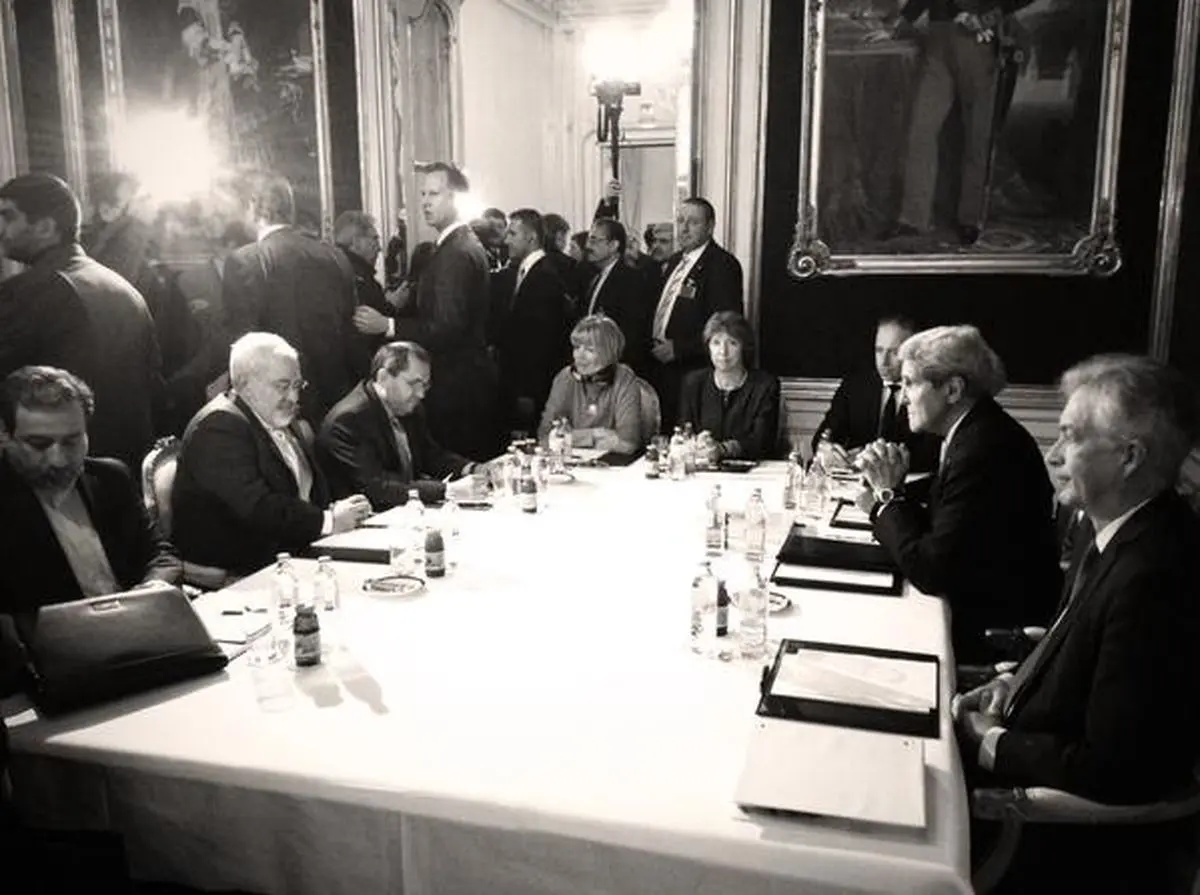 مذاکرات سه جانبه ظریف، کری و اشتون آغاز شد