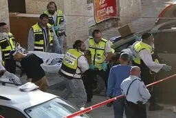 عملیات شهادت‌طلبانه جدید فلسطینی‌ها باعث زخمی شدن دو صهیونیست شد