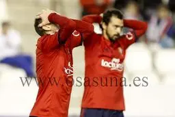 اوساسونا به رده شانزدهم جدول هجده تیمی لیگ دسته دوم اسپانیا سقوط کرد