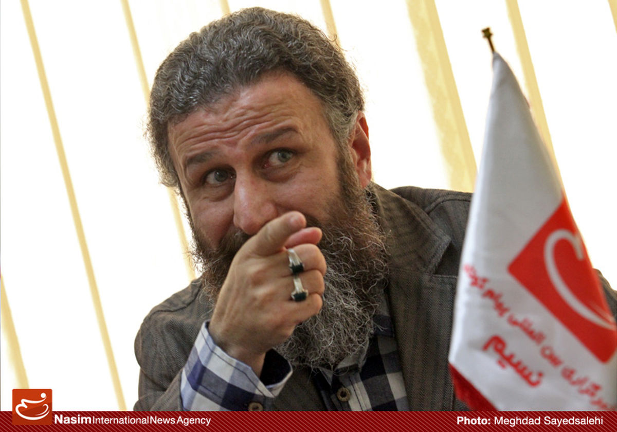 بهرام عظیمی: این همه میزگرد در تلویزیون برای چیست؛ همه مخاطب را نصیحت می‌کنند