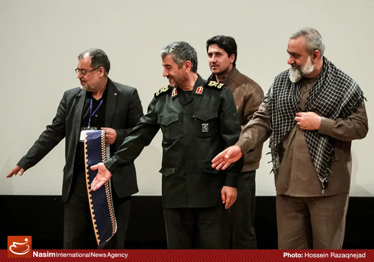 گزارش تصویری:: همایش طلایه‌داران اقتصاد مقاومتی و محرومیت‌زدایی
