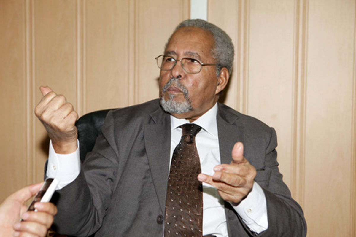 رئیس جمعیت علمای مسلمین الجزایر: تلاش برای تغییر مذهب مسلمانان بی‌‌فایده است