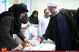 عکس خبری:: آغاز ایمن‌سازی کودکان با واکسن پنجگانه با حضور رئیس‌جمهور