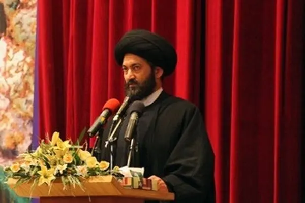 امام جمعه اردبیل: دانشگاه مرکز عقلانیت جامعه است
