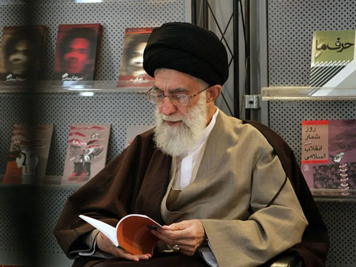 رئیس مرکز کتابخانه‌های آستان قدس: رهبر معظم انقلاب بزرگترین واقف کتاب در کشور هستند