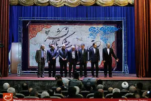 عکس خبری:: تجلیل از پیکسوتان و خادمان نشر
