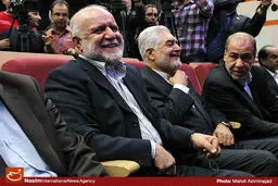 وزیر نفت: وزارت نفت به راحتی می تواند هر بنزینی که می خواهد به تولید برساند