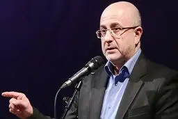 مرادخانی به تماشای اجرای جوانان ایرانشهر نشست