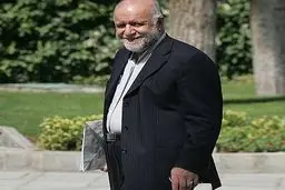 زنگنه تهران را به مقصد وین ترک کرد