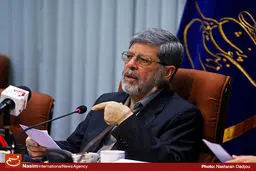 رئیس فرهنگستان علوم پزشکی: مباحث اجتماعی علت بسیاری از مشکلات و بیماری‌ها است