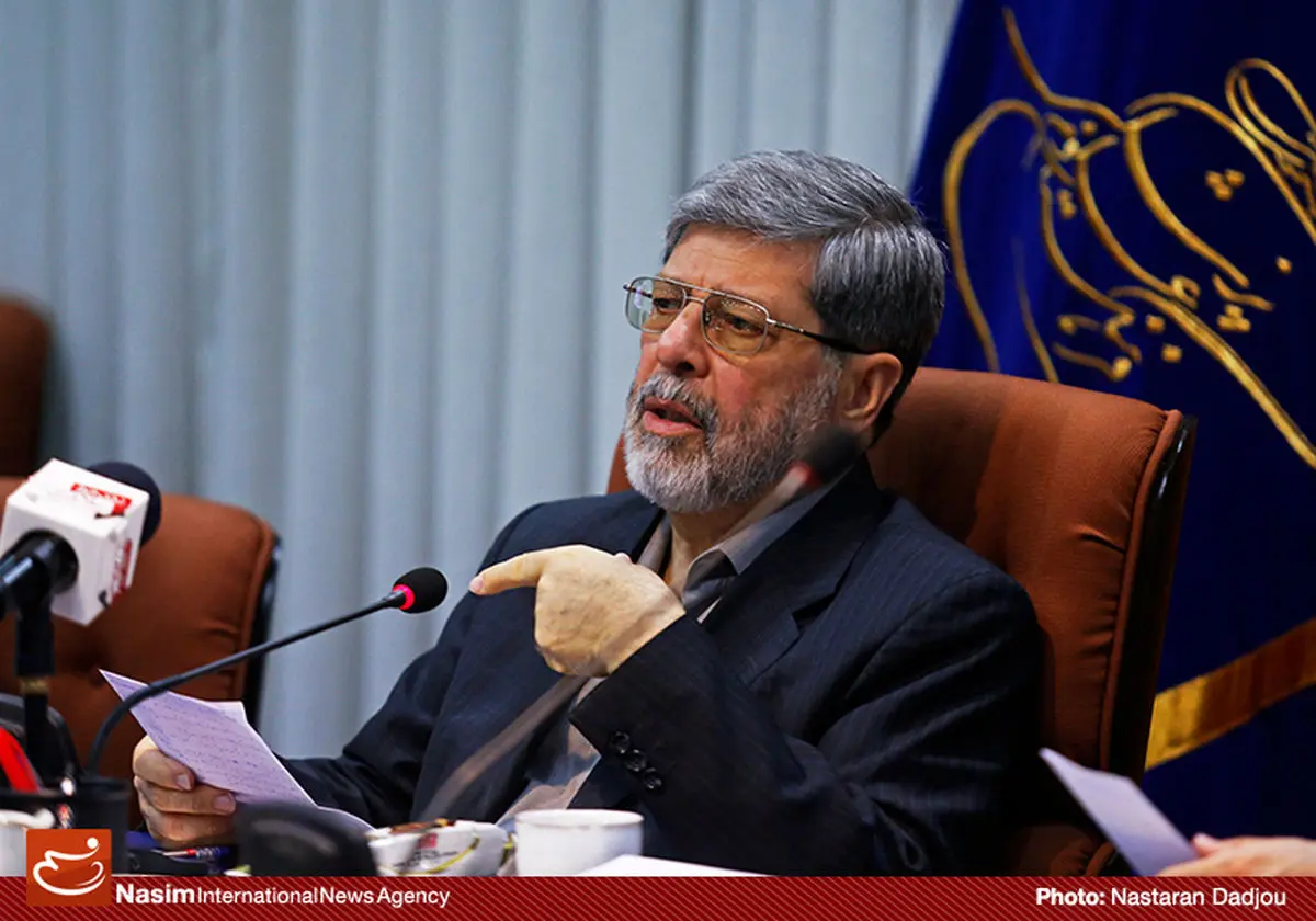 رئیس فرهنگستان علوم پزشکی: مباحث اجتماعی علت بسیاری از مشکلات و بیماری‌ها است