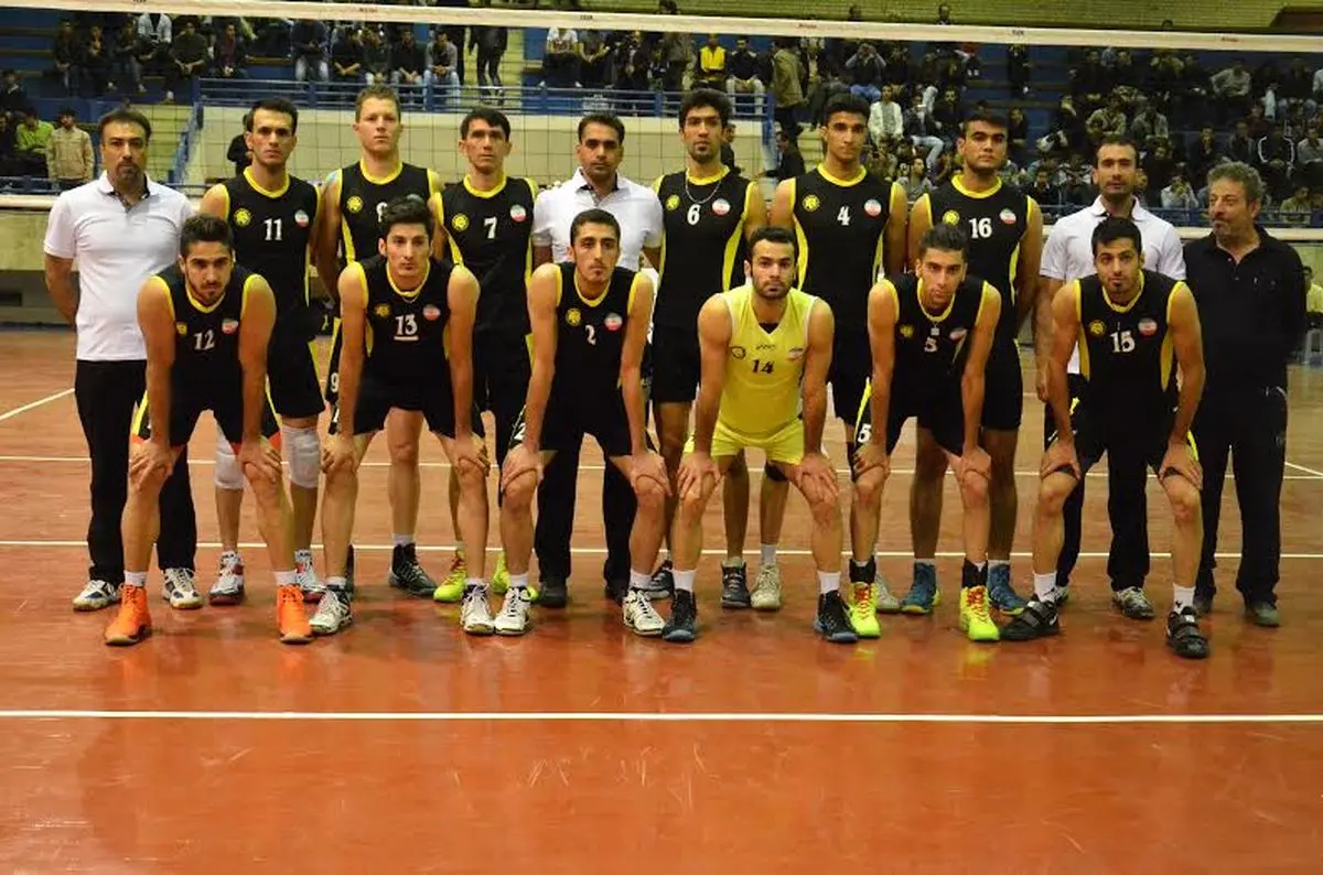 "تیم والیبال پارس‌مهر فارس از تیم شهرداری ارومیه میزبانی می‌کند"