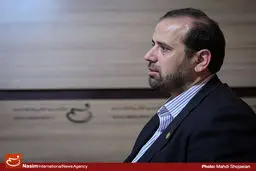 حسین طلا: صدام و قذافی، نمونه‌های دوستی با غربند