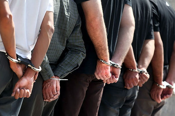 جانشین انتظامی ایرانشهر: شش قاچاقچی مواد مخدر شهرستان طی عملیاتی دستگیر شدند