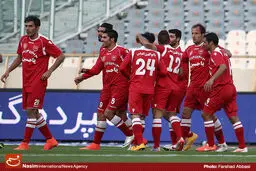 پرسپولیس و ذوب آهن ۱۴ آذرماه در آزادی به مصاف هم می‌روند