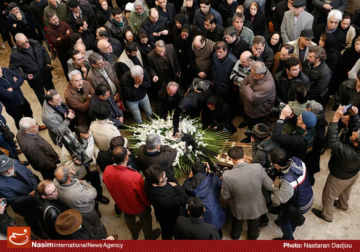 پیکر عظیم جوانروح، فیلمبردار سینما و تلویزیون ایران تشییع شد