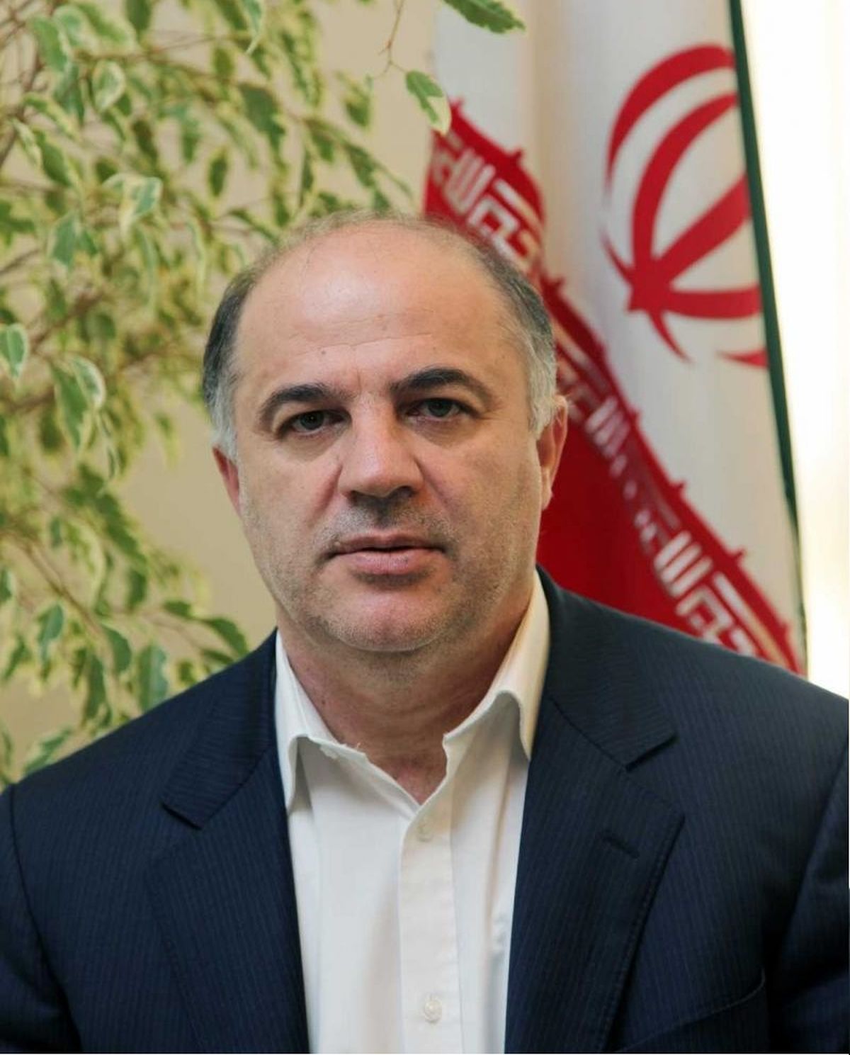 مدیر عامل توانیر: تولید برق پاک ایران ۲ برابر می‌شود