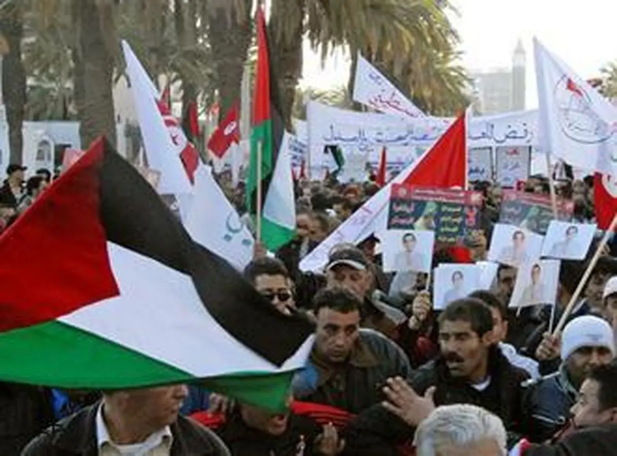 هزاران تونسی در همبستگی با فلسطینی‌ها تظاهرات کردند