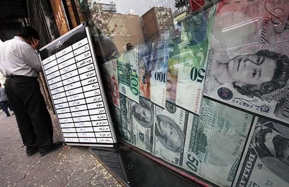 ارشدی: کاهش قیمت نفت و تمدید مذاکرات دلیل گرانی دلار است