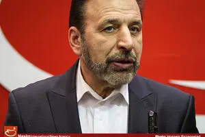 واعظی: رئیس جمهور به چهار وزیر در خصوص بررسی مضرات پارازیت دستور داده است