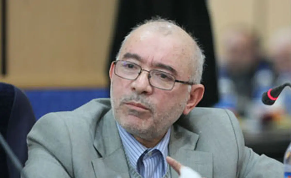 معاون بهداشت وزیر بهداشت: سرانه مصرف نوشابه ایرانیان از ۴۳ لیتر به ۳۳ لیتر کاهش یافته است