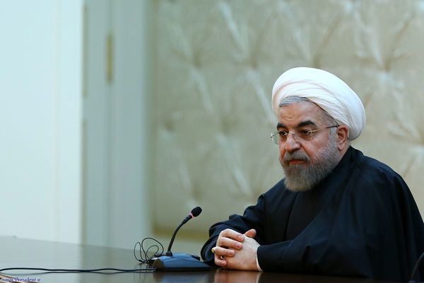 روحانی: دولت از روحانیت انتظار دارد که برای حل معضلات پیشگام باشند