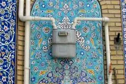 تعدادی از مساجد مشهد از دو روز قبل به علت بدهی دچار قطعی گاز شده‌اند