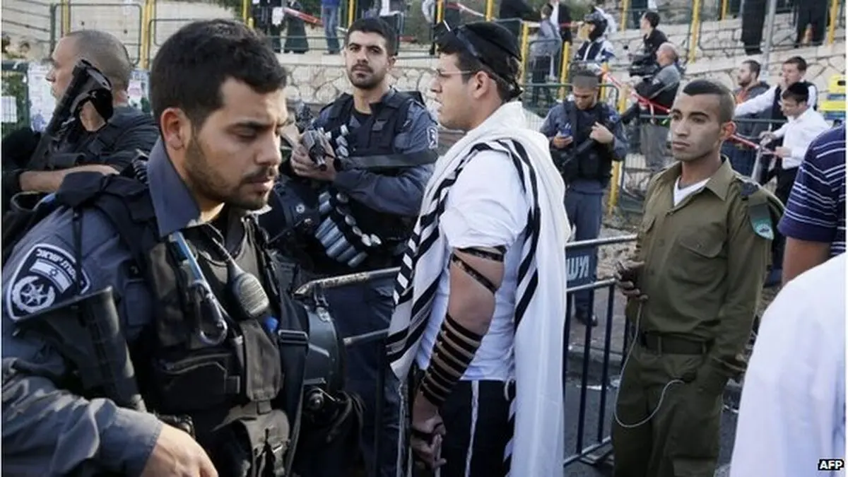 دو فلسطینی شب گذشته بر اثر تیراندازی صهیونیست‌ها زخمی شدند