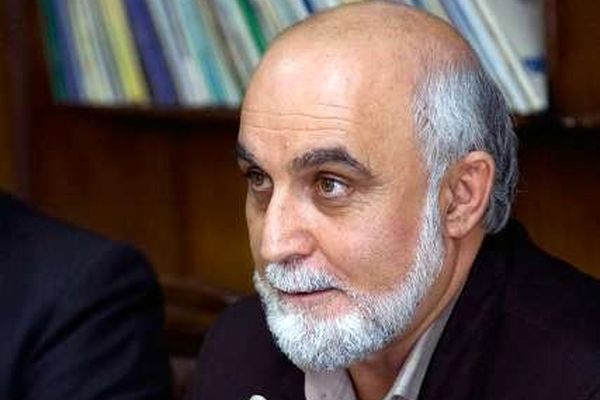 مدیرکل تعزیرات کرمانشاه: اتحادیه خبازان باید شکایات مردمی را ۱۰ روزه رسیدگی کند