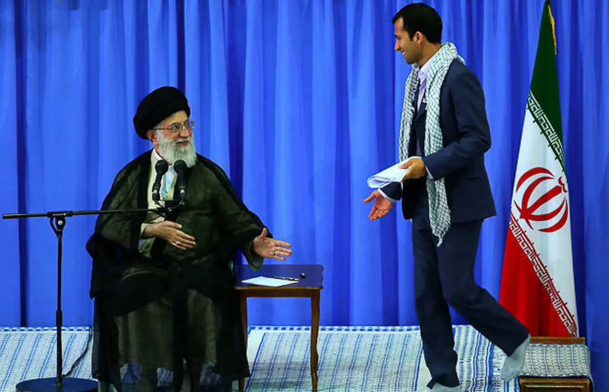 مستند "یک واحد انقلاب، پای درس استاد" امشب ساعت ۲۲:۱۵ از شبکه ۳ سیما پخش می‌شود