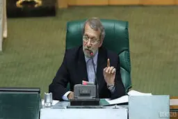لاریجانی: ۱۶ آذر روز مبارزه با استعمار آمریکا است