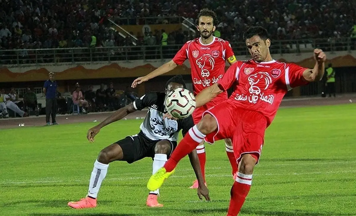 مایکل اومانیا: تقصیر من بود که گل دوم را خوردیم