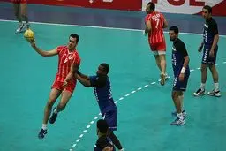 یک شکست و یک پیروزی برای نمایندگان هندبال ایران به دست آمد