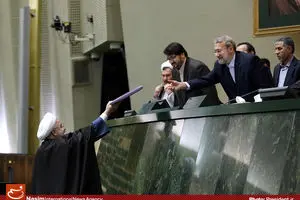 عکس خبری:: تقدیم لایحه بودجه سال ۹۴ کل کشور به مجلس