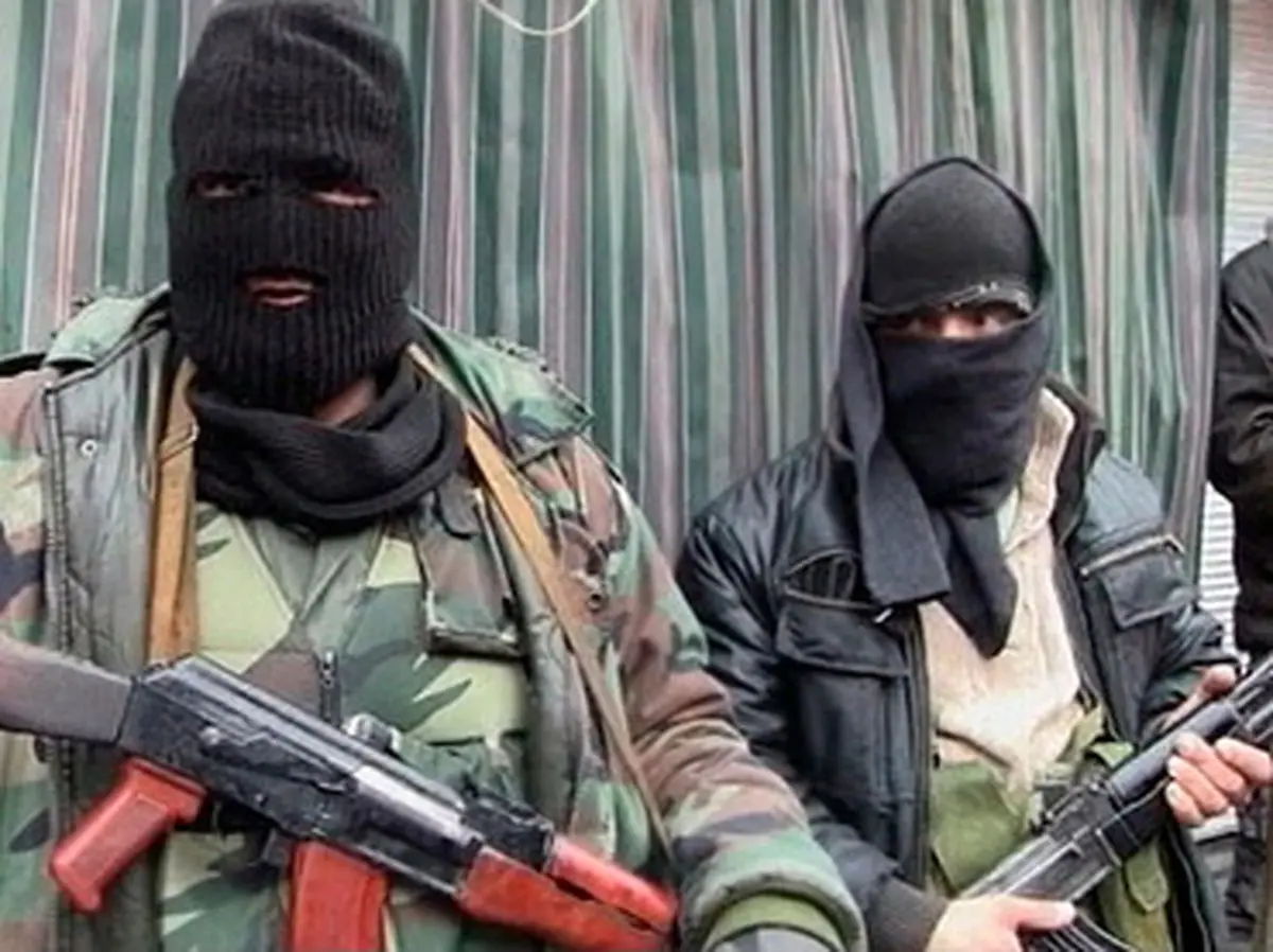 منابع رسانه‌ای از آغاز درگیری میان تروریست‌های سوری خبر دادند