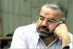 حبیب کاشانی: وقتی عُرضه ندارم وزیر را ببینم، ماندنم هیچ سودی نخواهد داشت