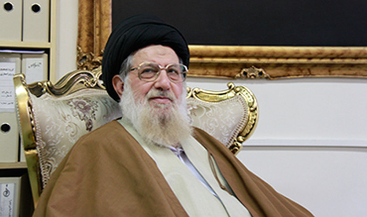 آیت‌الله سید محمد خامنه‌ای: آمریکا به نفوذی‌های خود امید بسته بود