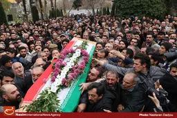 گزارش تصویری:: تشییع پیکر مرحوم انوشیروان ارجمند در تالار وحدت
