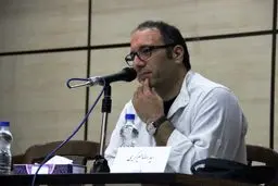 میرکریمی: دو جریان افراطی دامن کشور را گرفته‌اند