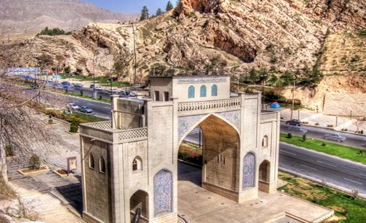 "باید اعتبارات میراث فرهنگی در حوزه حفاظت از بناهای تاریخی و گردشگری فارس افزایش یابد"