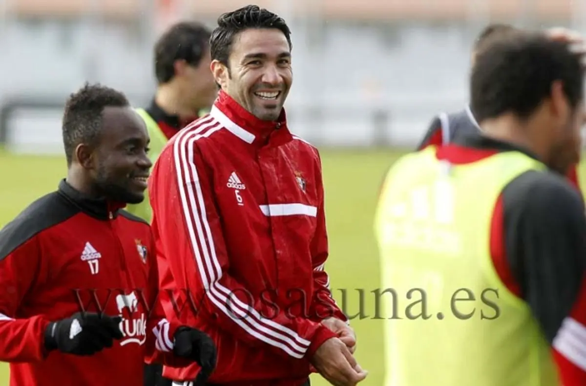 زانوی راست نکونام ‌آسیب دیده‌‌ است