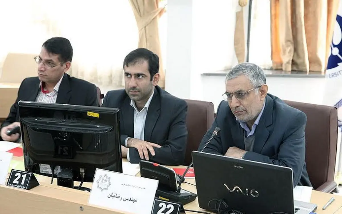 "ظرفیت‌های بالای دفاتر فنی استانداری‌ها نباید تحت‌الشعاع مسائل سیاسی قرار گیرد"