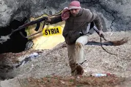 درگیری گروه‌های تروریستی سوری در منطقه 