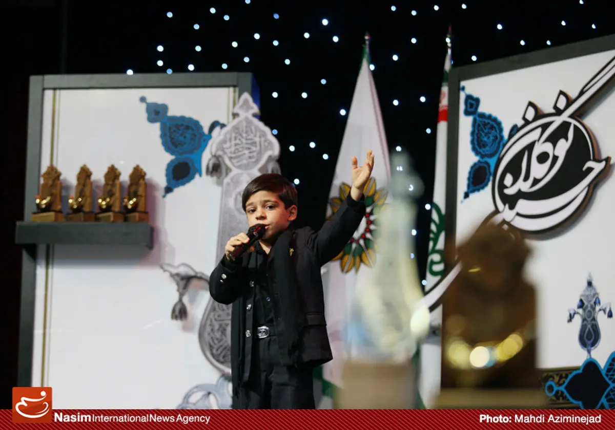 از مداحان دانش آموز تجلیل شد