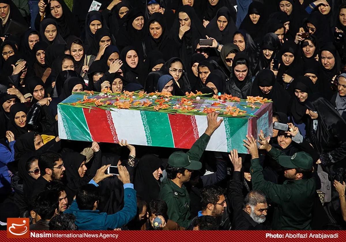 پیکر شش شهید گمنام و یک شهید شناسایی شده مورد استقبال مردم اردبیل قرار گرفت