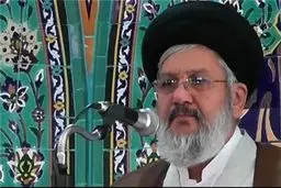 امام جمعه آباده: شورای شهر گزارش عملکرد خود را به مردم اعلام کند