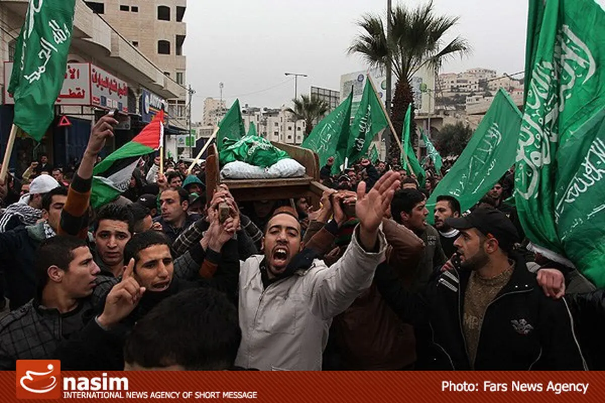 مراسم تشییع پیکر "زیاد ابوعین"، وزیر دولت وحدت ملی فلسطین در رام الله آغاز شد